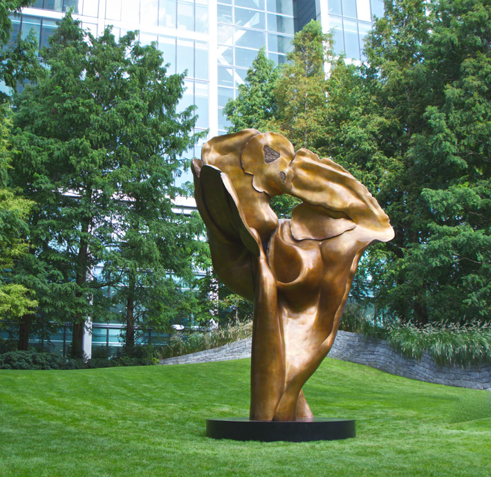 art structure on canary wharf